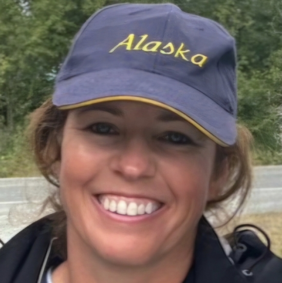 Meet your Posher, Lori - Picture 1 of 1